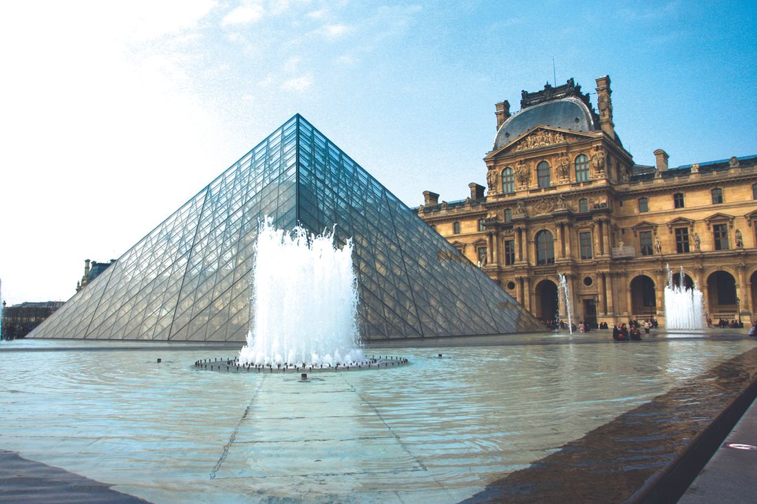 Paris Louvre